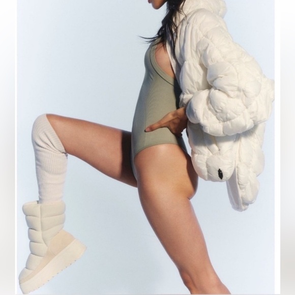 NWOT Free People FP Movement Good Karma Bodysuit Smoked Sage Green Size XS/SM - Picture 3 of 8